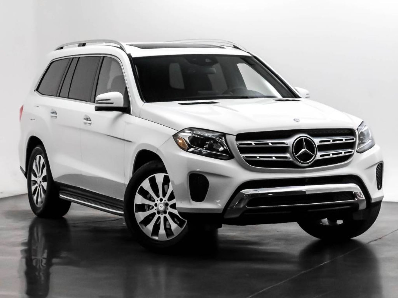 Certified Pre Owned 2019 Mercedes Benz Gls Gls 450 All Wheel Drive 4matic Suv