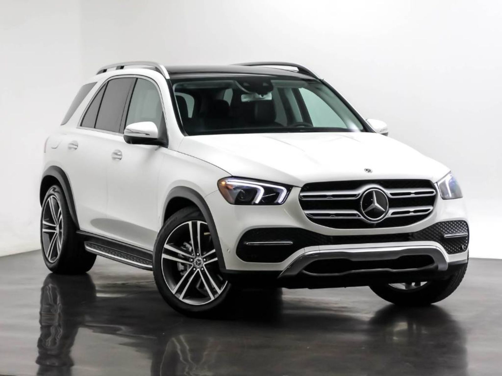 Pre Owned 2020 Mercedes Benz Gle Gle 450 All Wheel Drive 4matic Suv