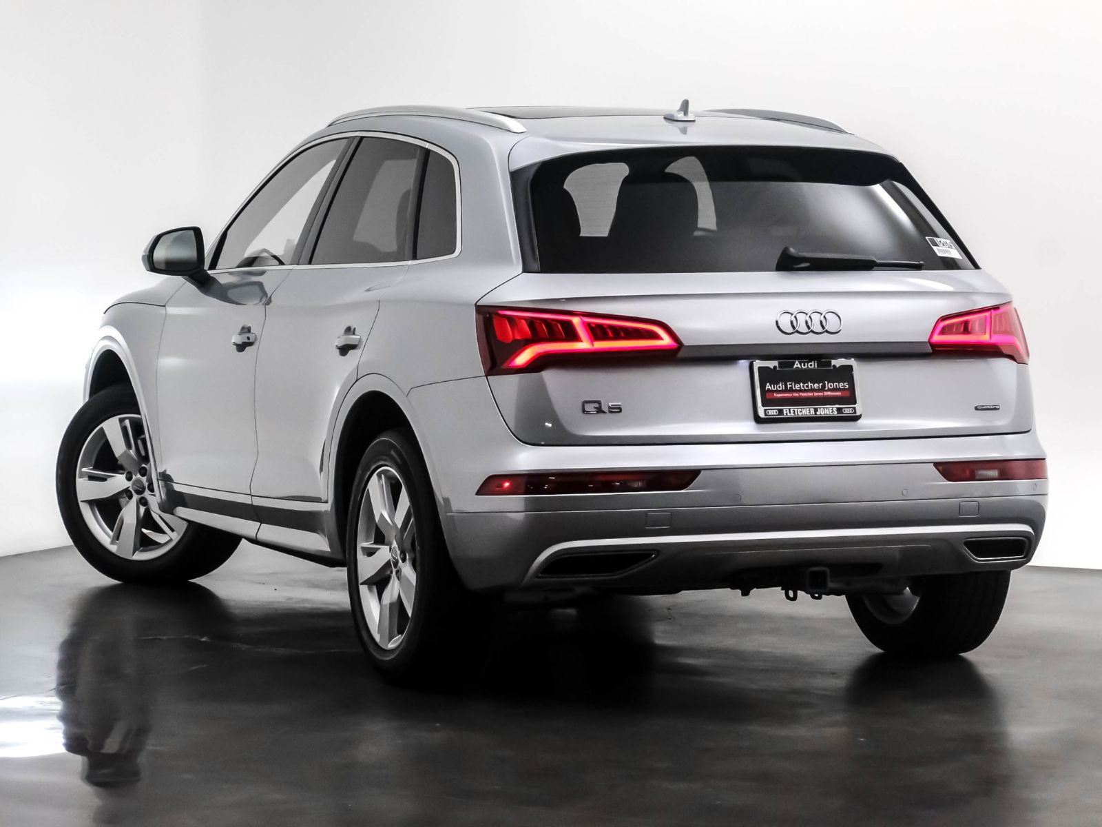 Pre-Owned 2019 Audi Q5 Premium Plus SUV in 375 Bristol Street Costa ...